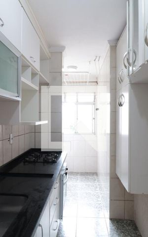 Apartamento à venda com 49m², 2 quartos e 1 vagaCozinha e Área de Serviço