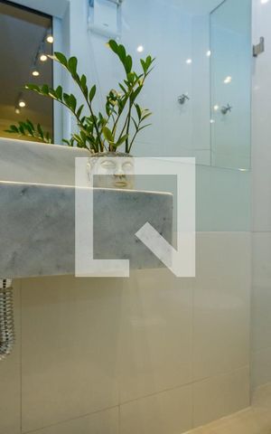 Apartamento para alugar com 75m², 2 quartos e 1 vagaBanheiro de Serviço