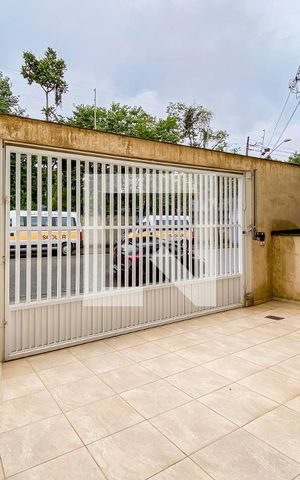 Apartamento à venda com 50m², 2 quartos e 1 vaga Apartamento à venda com 50m², 2 quartos e 1 vagaGaragem