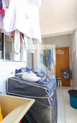Apartamento à venda com 100m², 4 quartos e sem vaga Apartamento à venda com 100m², 4 quartos e sem vagaQuarto de Serviço