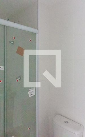 Studio à venda com 27m², 1 quarto e sem vaga Studio à venda com 27m², 1 quarto e sem vagaBanheiro