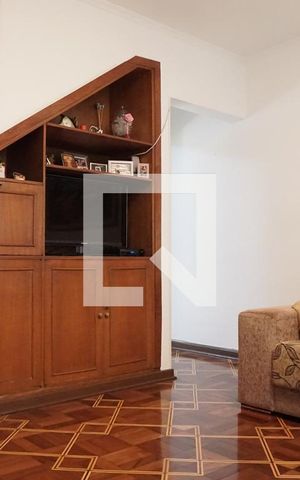 Casa à venda com 138m², 3 quartos e 2 vagasSala