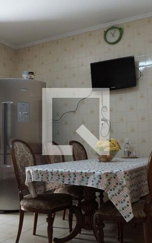Casa à venda com 138m², 3 quartos e 2 vagasCozinha