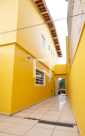 Casa para alugar com 150m², 3 quartos e 2 vagas Casa para alugar com 150m², 3 quartos e 2 vagasQuintal