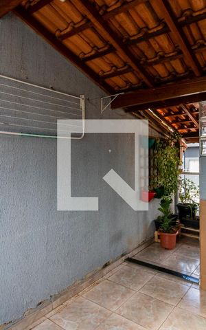 Casa à venda com 150m², 3 quartos e 2 vagas3o. Andar - Área de serviço