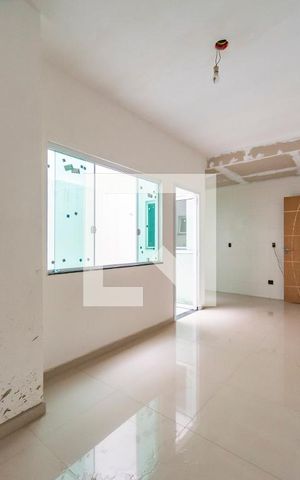 Apartamento à venda com 45m², 2 quartos e 1 vaga Apartamento à venda com 45m², 2 quartos e 1 vagaSala