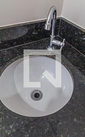Apartamento à venda com 55m², 2 quartos e 1 vaga Apartamento à venda com 55m², 2 quartos e 1 vagaBanheiro da Suite - Torneira