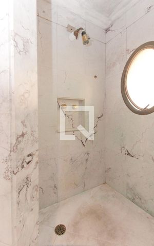 Apartamento à venda com 390m², 4 quartos e 5 vagas Apartamento à venda com 390m², 4 quartos e 5 vagasSuíte 4