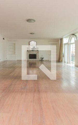 Apartamento à venda com 390m², 4 quartos e 5 vagas Apartamento à venda com 390m², 4 quartos e 5 vagasSala