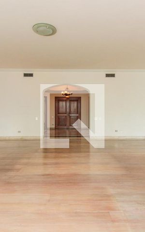 Apartamento à venda com 390m², 4 quartos e 5 vagas Apartamento à venda com 390m², 4 quartos e 5 vagasSala