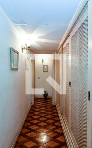 Apartamento à venda com 150m², 3 quartos e 1 vagaCorredor