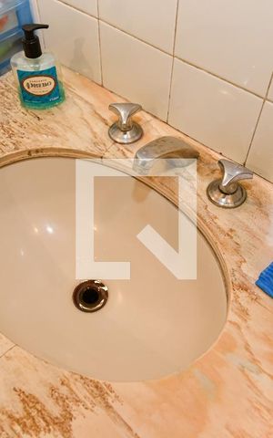Apartamento à venda com 150m², 3 quartos e 1 vagaBanheiro 2