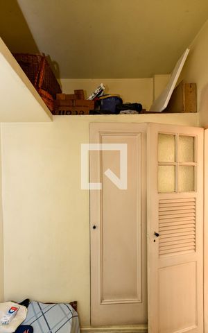 Apartamento à venda com 150m², 3 quartos e 1 vagaBanheiro de Serviço