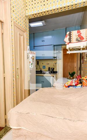 Apartamento à venda com 150m², 3 quartos e 1 vagaÁrea de Serviço