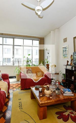 Apartamento à venda com 150m², 3 quartos e 1 vagaSala