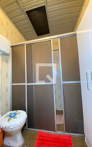 Casa à venda com 110m², 3 quartos e 2 vagasBanheiro