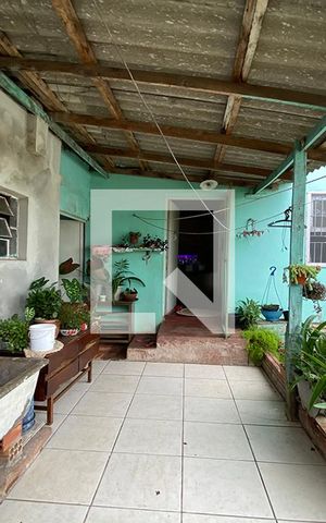 Casa à venda com 110m², 3 quartos e 2 vagasÁrea Externa