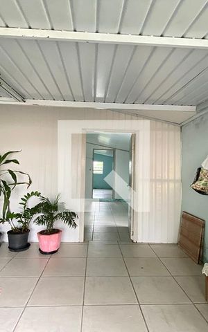 Casa à venda com 110m², 3 quartos e 2 vagasÁrea Externa
