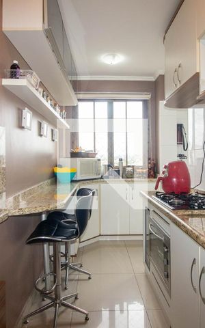 Apartamento à venda com 121m², 3 quartos e 2 vagas Apartamento à venda com 121m², 3 quartos e 2 vagasCozinha