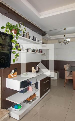 Apartamento à venda com 121m², 3 quartos e 2 vagas Apartamento à venda com 121m², 3 quartos e 2 vagasSala
