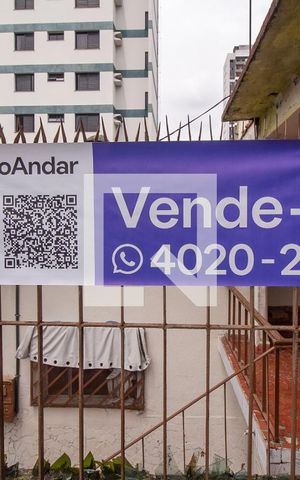 Casa à venda com 250m², 2 quartos e 1 vagaPlaquinha