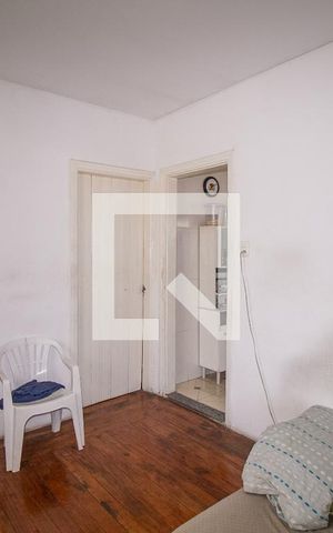 Casa à venda com 250m², 2 quartos e 1 vagaSala