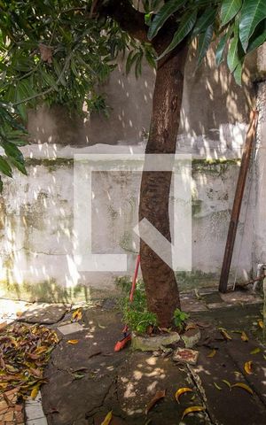 Casa à venda com 250m², 2 quartos e 1 vagaQuintal