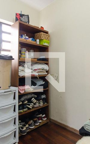 Casa à venda com 248m², 4 quartos e 4 vagas Casa à venda com 248m², 4 quartos e 4 vagasQuarto de Serviço