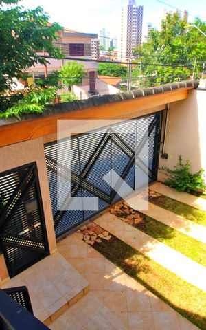 Casa à venda com 400m², 4 quartos e 4 vagasEntrada