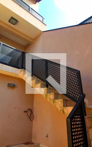Casa à venda com 400m², 4 quartos e 4 vagasEntrada