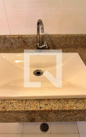 Casa à venda com 400m², 4 quartos e 4 vagasBanheiro 3