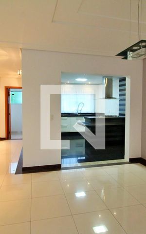 Casa à venda com 400m², 4 quartos e 4 vagasSala de Jantar