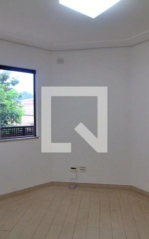 Casa à venda com 400m², 4 quartos e 4 vagasEscritório