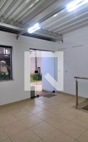 Casa à venda com 400m², 4 quartos e 4 vagasÁrea de Serviço