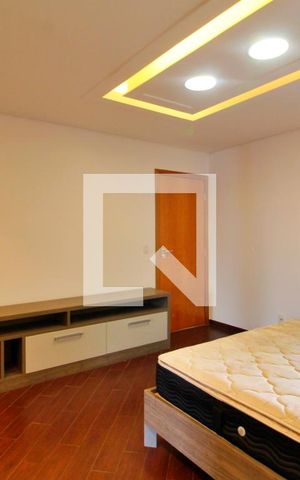 Casa à venda com 400m², 4 quartos e 4 vagasQuarto Suíte