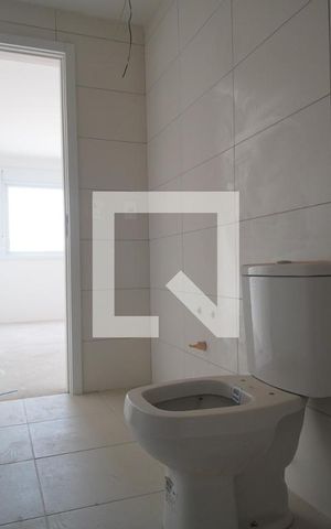 Apartamento à venda com 133m², 3 quartos e 4 vagasBanheiro da Suíte 1