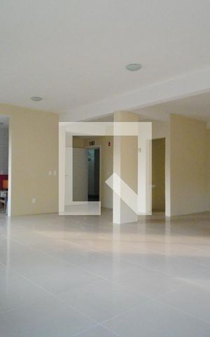 Apartamento à venda com 133m², 3 quartos e 4 vagasÁrea comum - Salão de festas