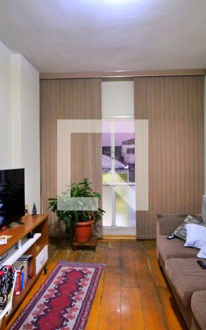 Apartamento para alugar com 66m², 2 quartos e sem vagaSala