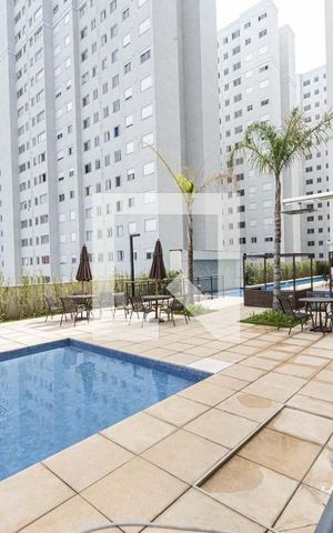 Apartamento à venda com 55m², 2 quartos e 1 vaga Apartamento à venda com 55m², 2 quartos e 1 vagaÁrea comum - Piscina