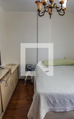 Apartamento à venda com 259m², 4 quartos e 4 vagas Apartamento à venda com 259m², 4 quartos e 4 vagasQuarto 1 / suite