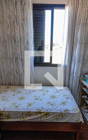Apartamento à venda com 259m², 4 quartos e 4 vagas Apartamento à venda com 259m², 4 quartos e 4 vagasQuarto 2