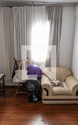 Apartamento à venda com 259m², 4 quartos e 4 vagas Apartamento à venda com 259m², 4 quartos e 4 vagasQuarto 3