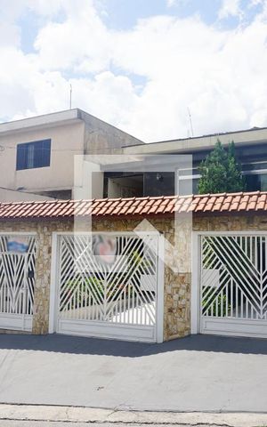 Casa à venda com 306m², 3 quartos e 5 vagasFachada da Casa