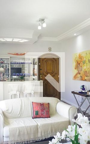 Casa à venda com 306m², 3 quartos e 5 vagasSala