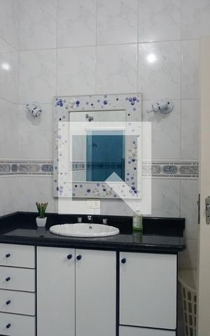 Casa à venda com 306m², 3 quartos e 5 vagasBanheiro Social
