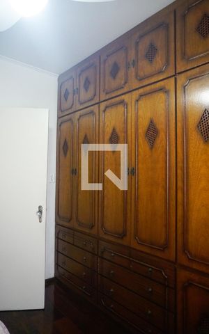 Casa à venda com 306m², 3 quartos e 5 vagasQuarto 2