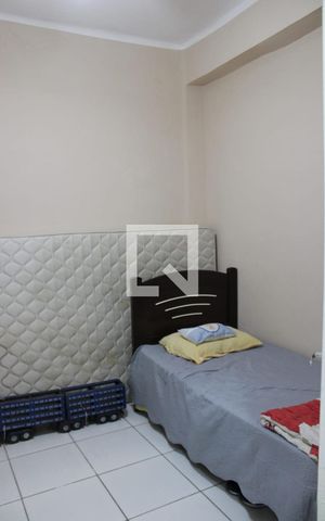 Casa para alugar com 94m², 4 quartos e sem vaga