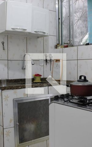 Casa para alugar com 94m², 4 quartos e sem vaga