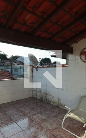 Casa de condomínio à venda com 200m², 2 quartos e 2 vagas Casa de condomínio à venda com 200m², 2 quartos e 2 vagasQuarto_1_varanda