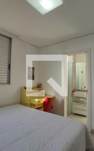 Apartamento à venda com 203m², 4 quartos e 2 vagas